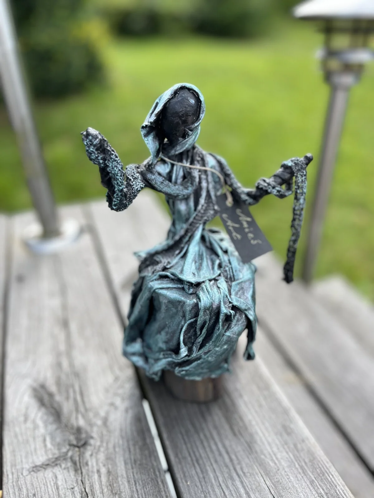 Skulptur Amies starka gudinnor av Amie Norrman Söderman