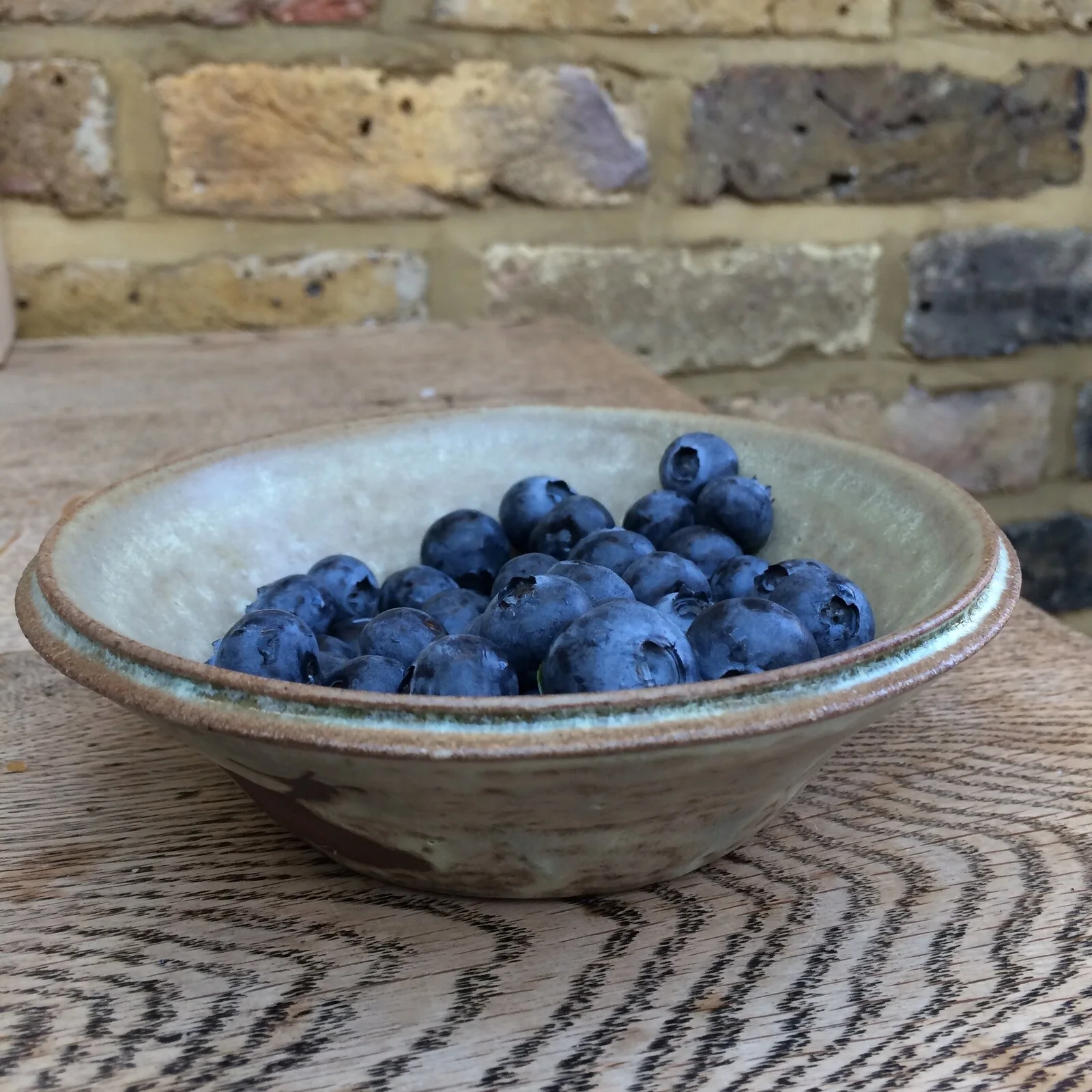 Ceramic bowl av Helen Blästa