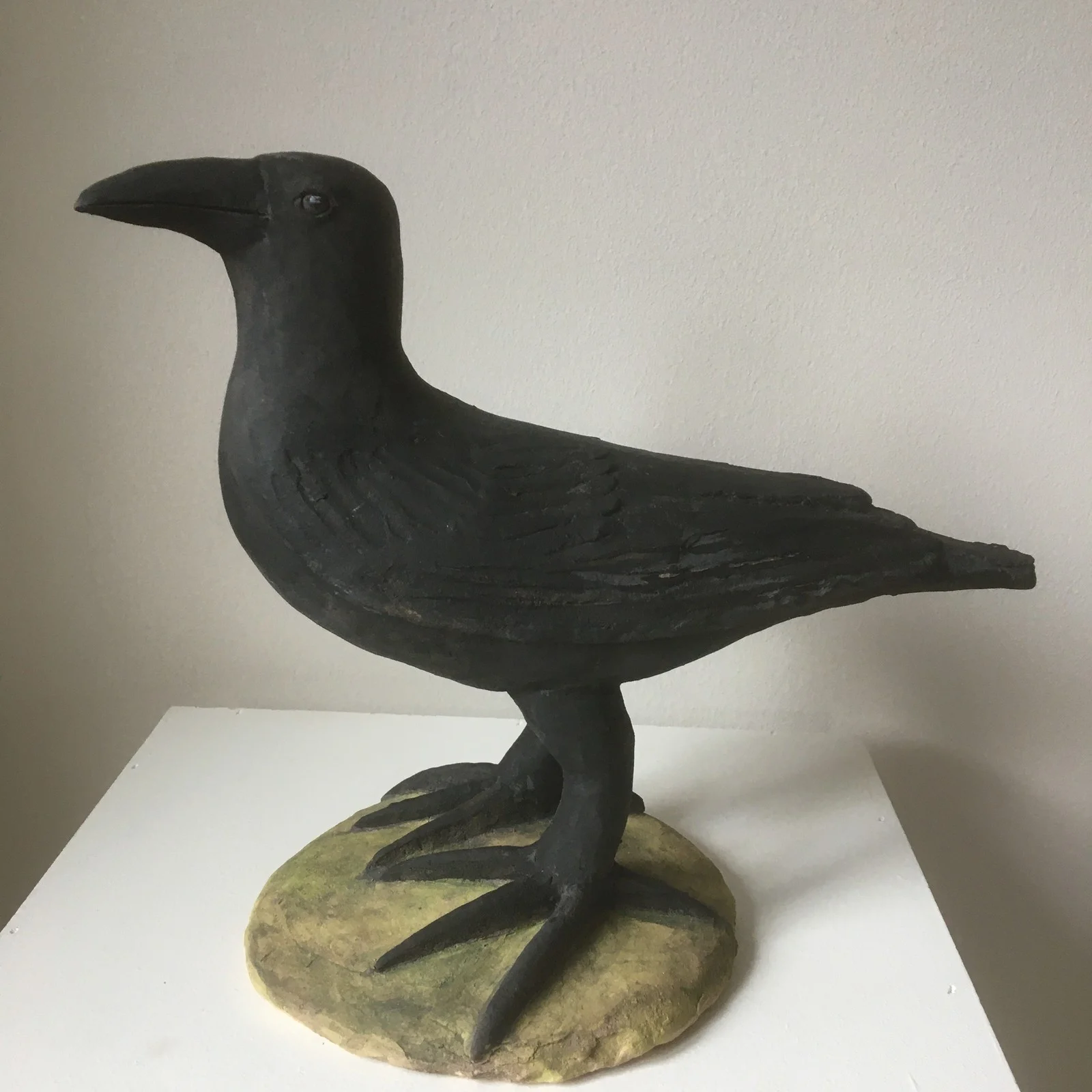 Skulptur Korp av Marianne Karlsson