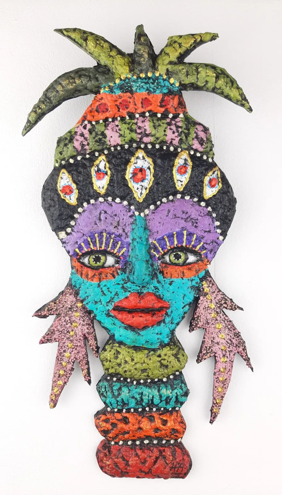 Skulptur Queen Didi av Helena Andreasson