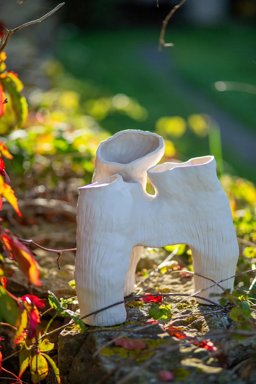 Skulptur Lyssna av Sofia Nordblad