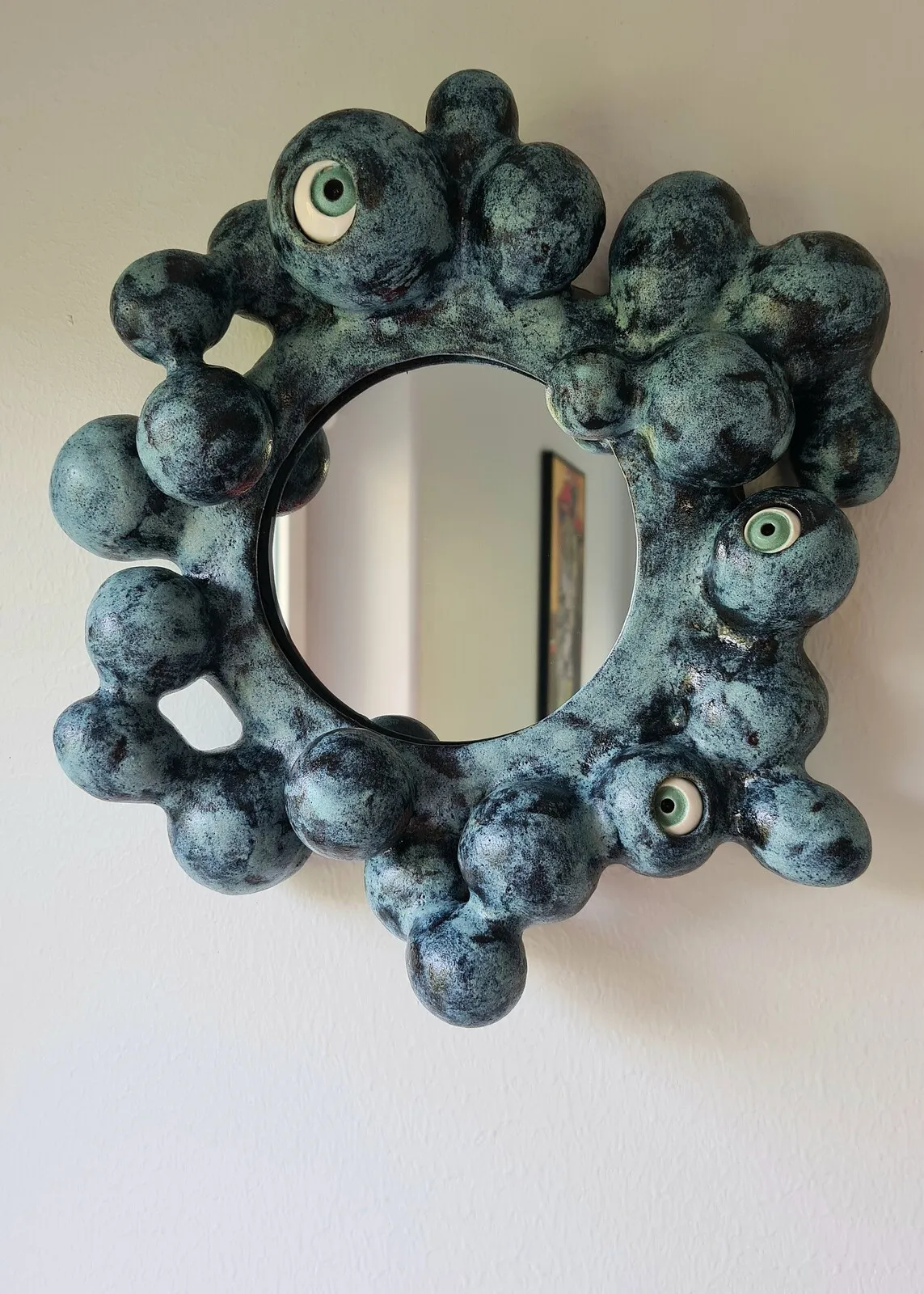 Skulptur Spegel som stirrar av Valdas Kurklietis