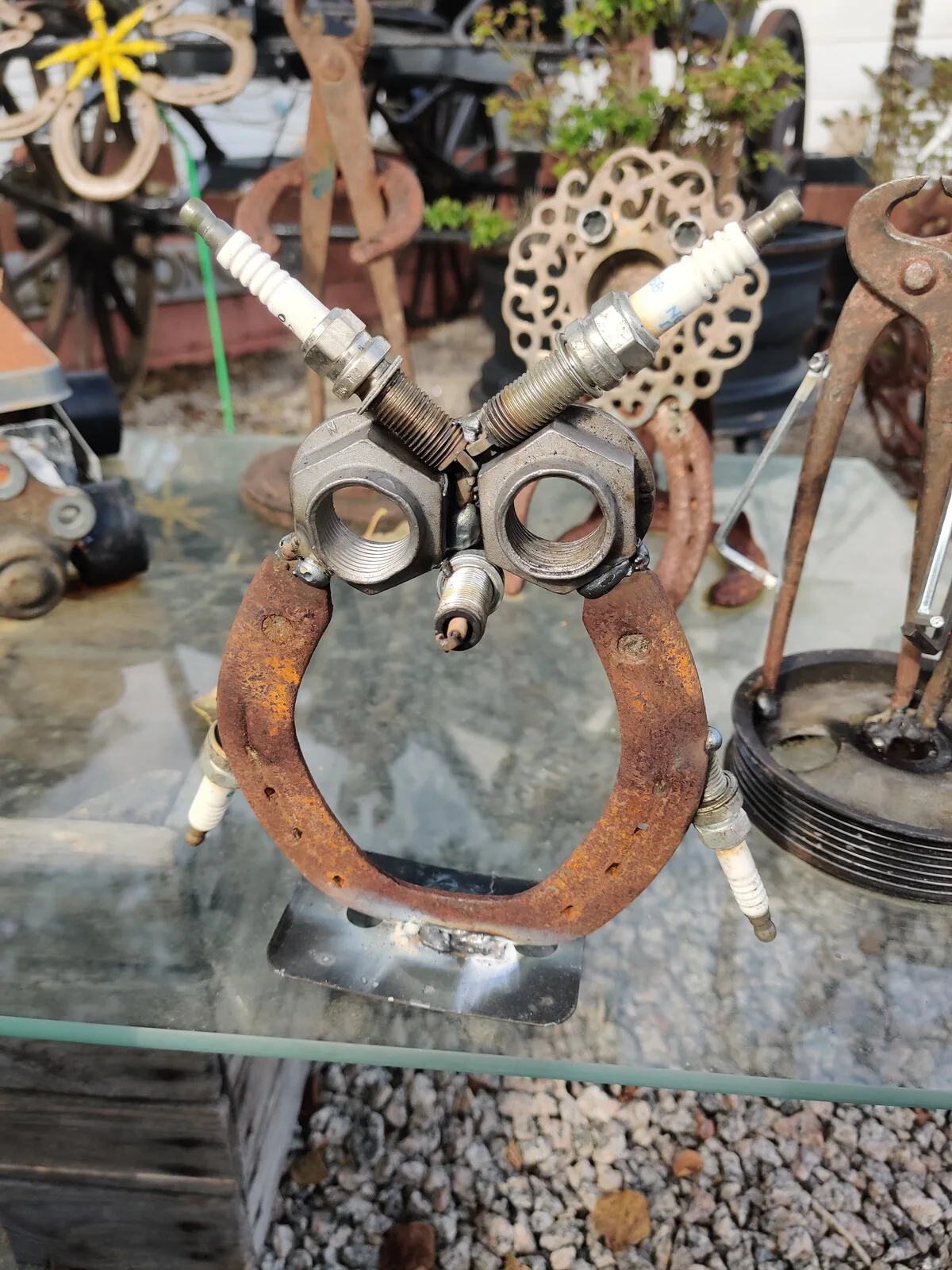 Skulptur Uggla av Daniel Albinsson