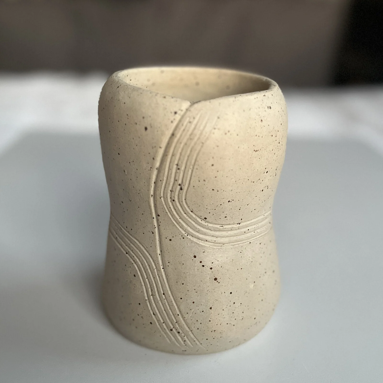 Vas "Natur 3" av Maja Marosi Pezo