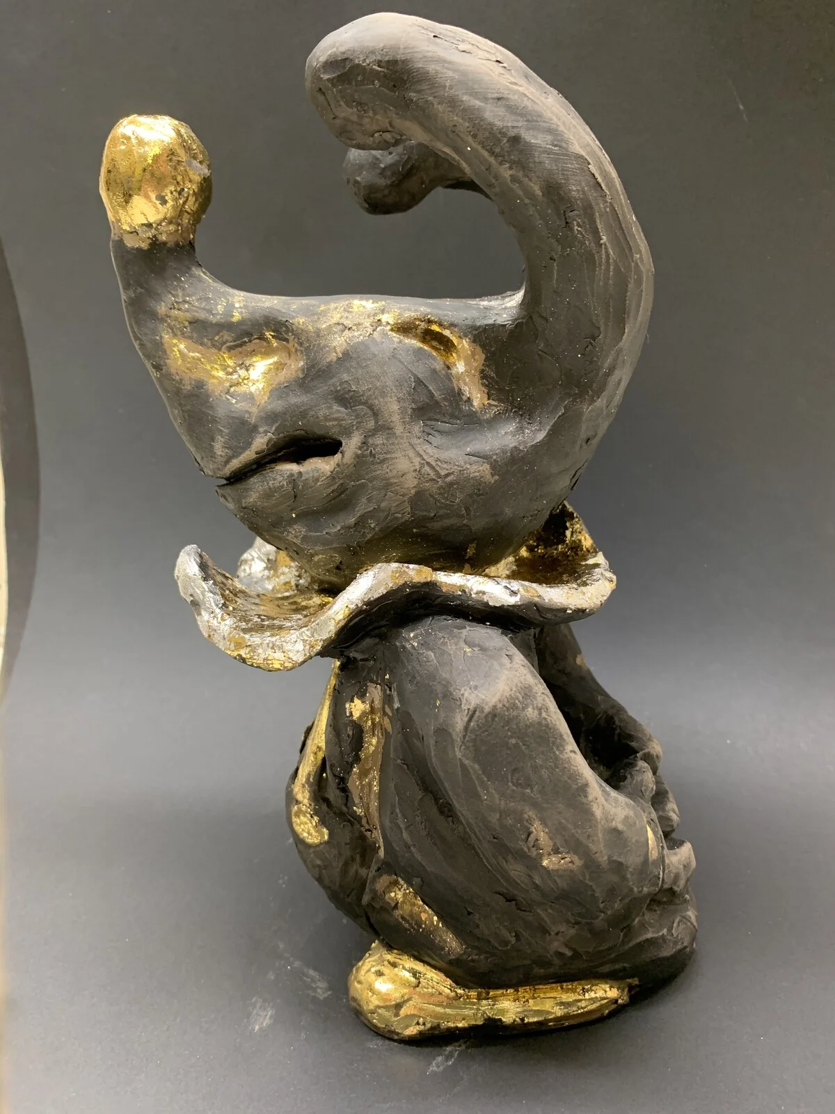 Skulptur Narren av Evalena Elk Karlsson