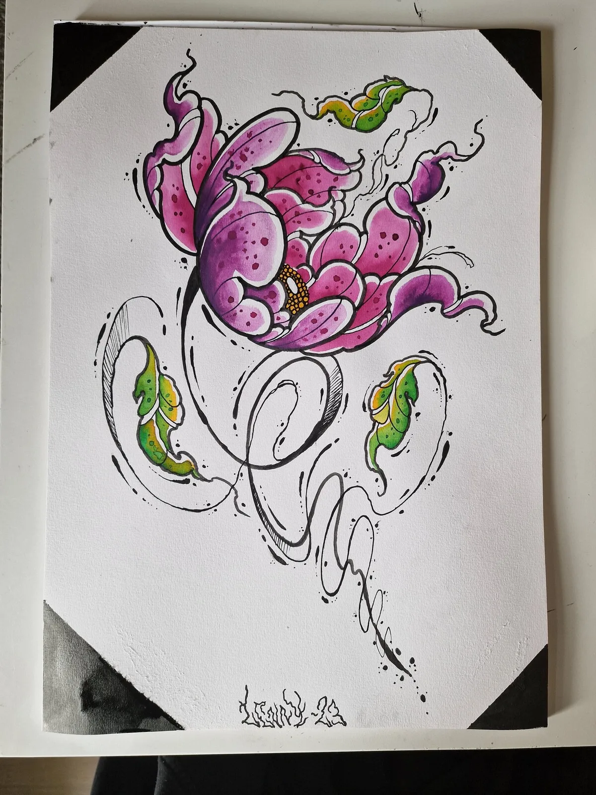 Flower 1000kr av Lenny Lindbäck