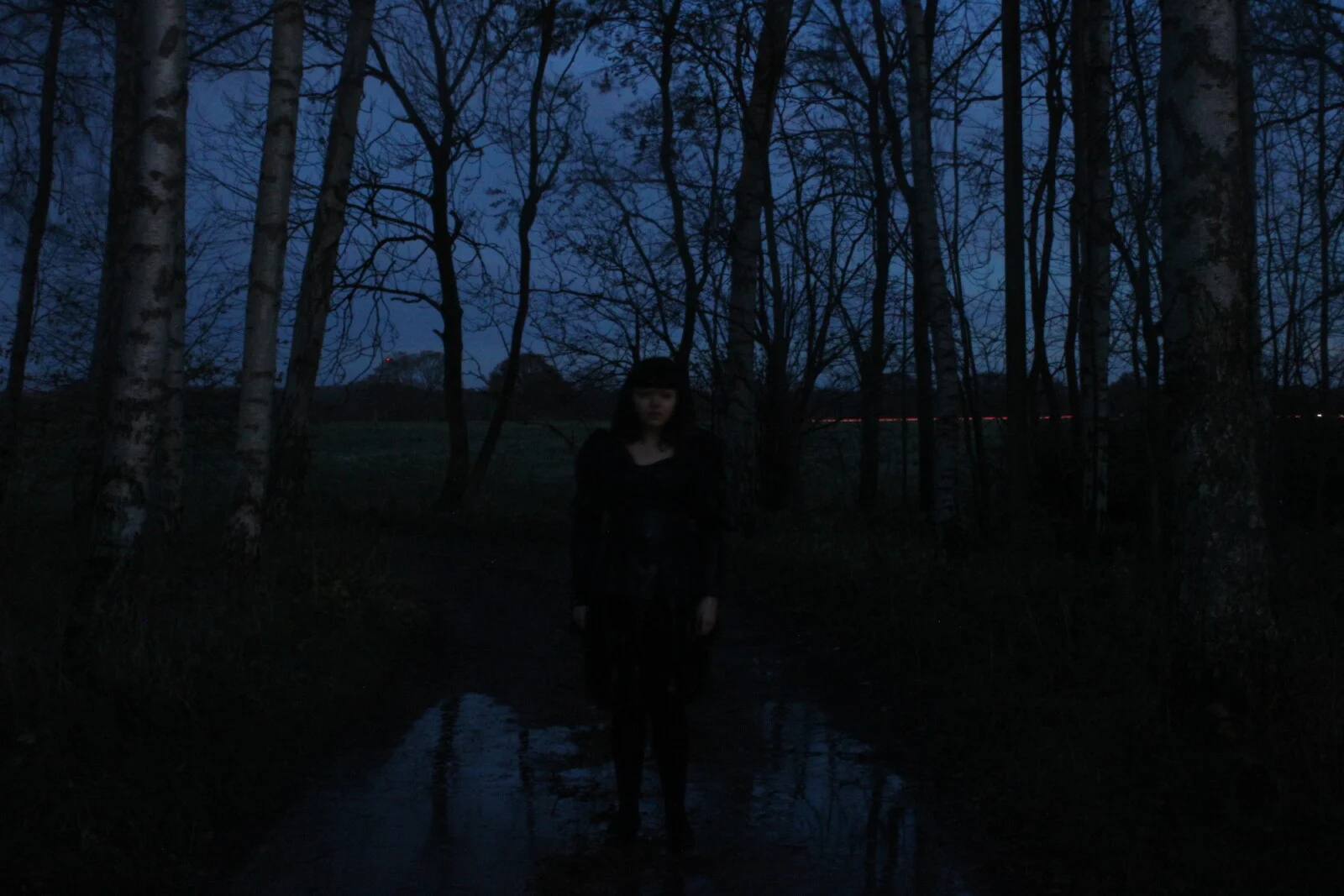 Ensam i stormen av Jakob Brogård