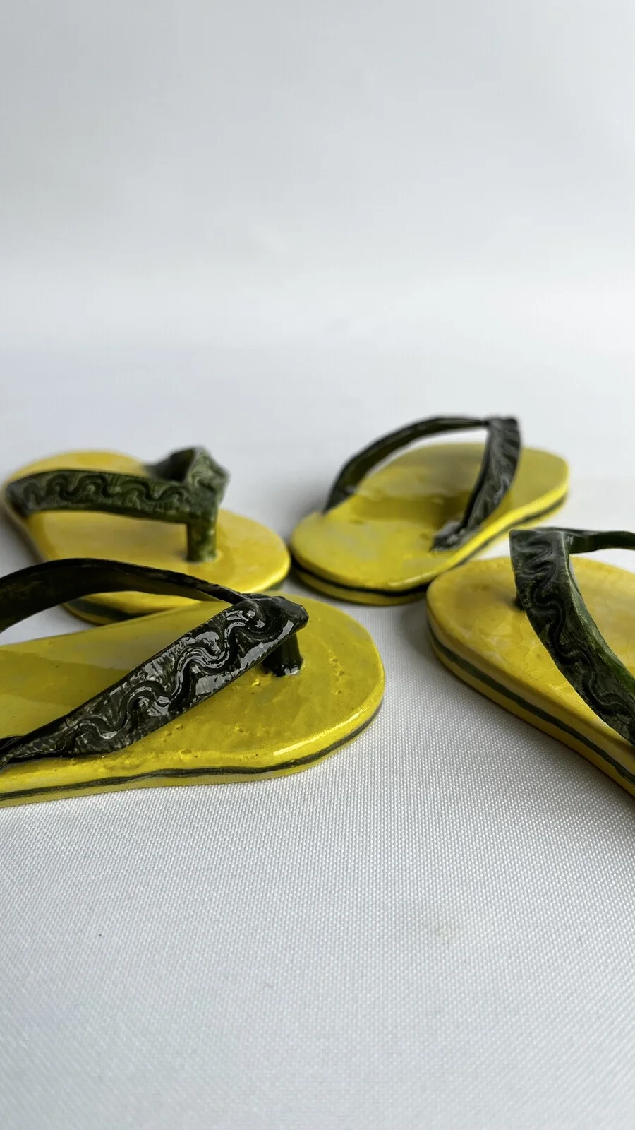 Skulptur Havaianas av Jennie Tenow