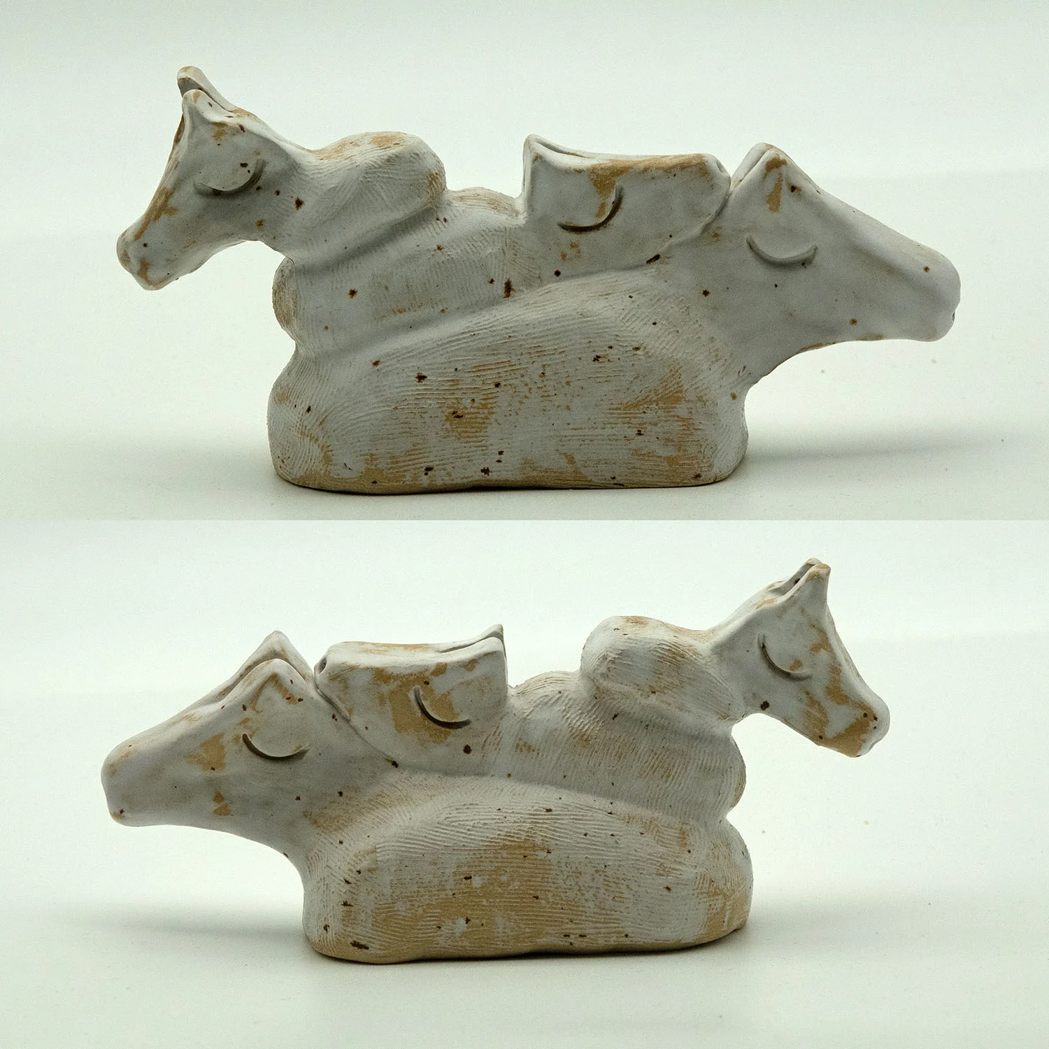 Skulptur Vilodjur (nummer 8) "The ultimate snooze trio imperfecta". av Daniel Holking