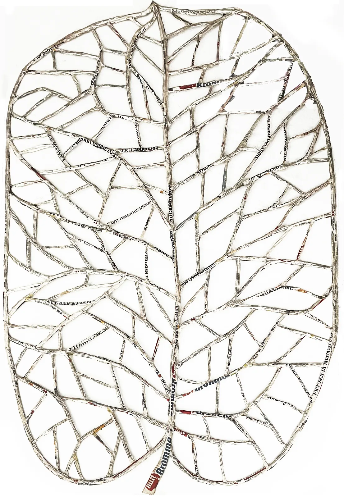 Skulptur Brommablad av Camilla Tengvall