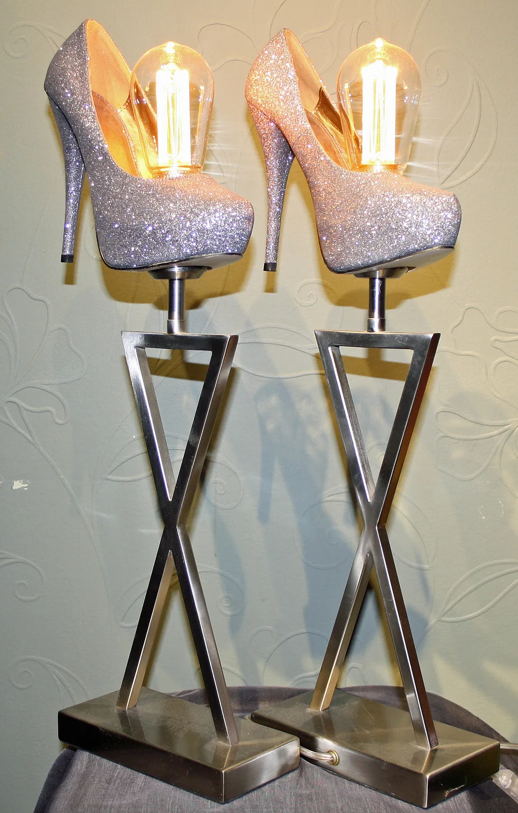 Skulptur Silver Pair av Richard Klarby