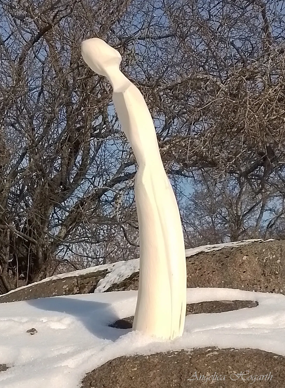 Skulptur Awakens av Angelica Hogarth