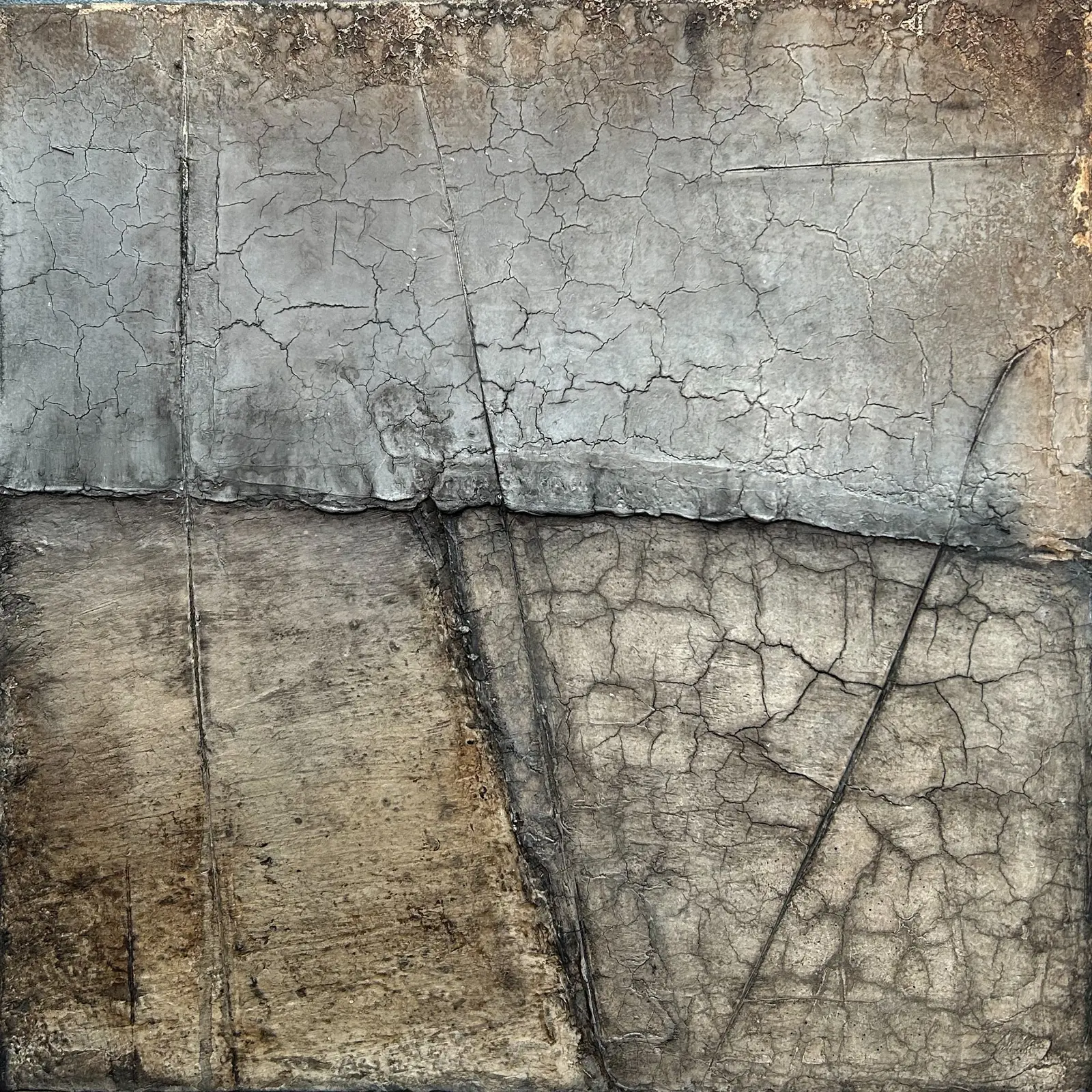 Earthy av Camilla Nyqwist