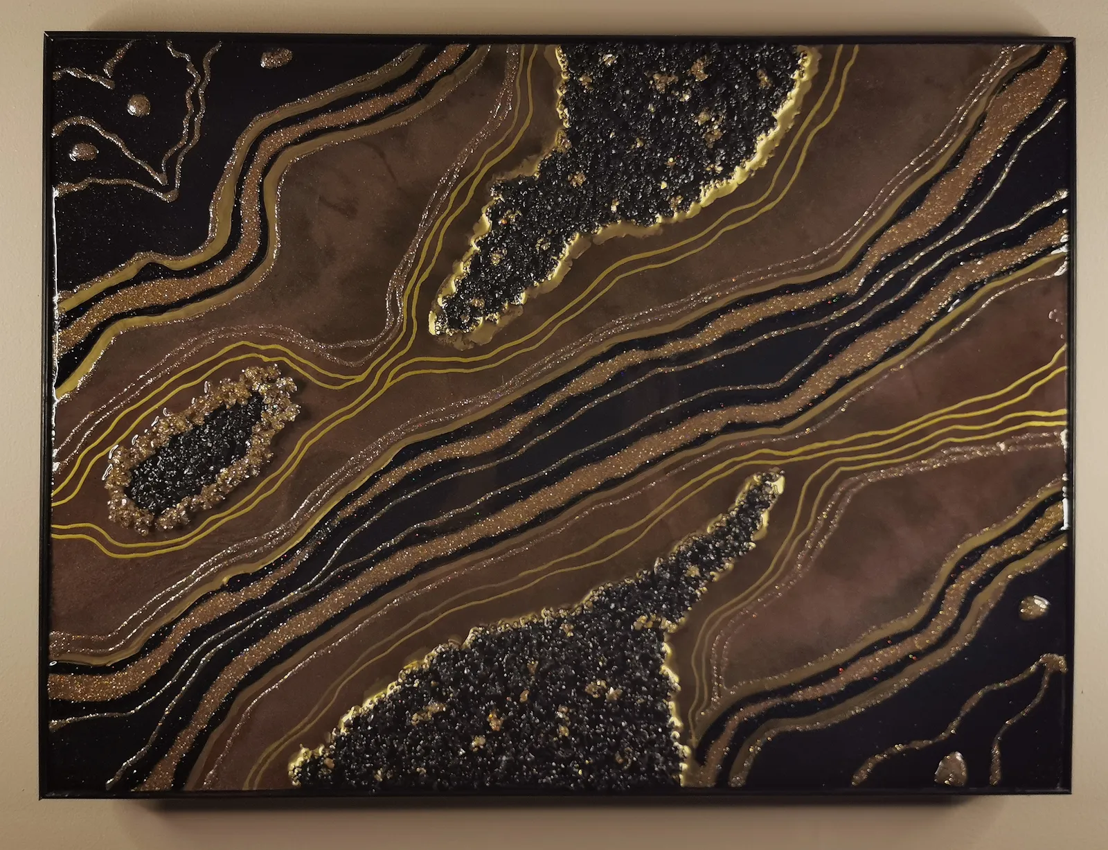 Strata - Obsidian Drift av Studio Strata