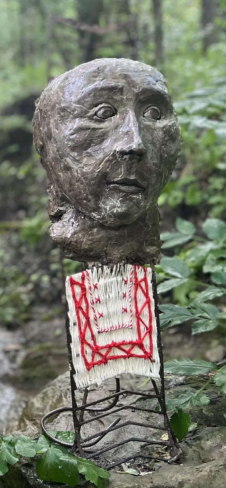 Skulptur Baba Marta av Hanna Grkovic