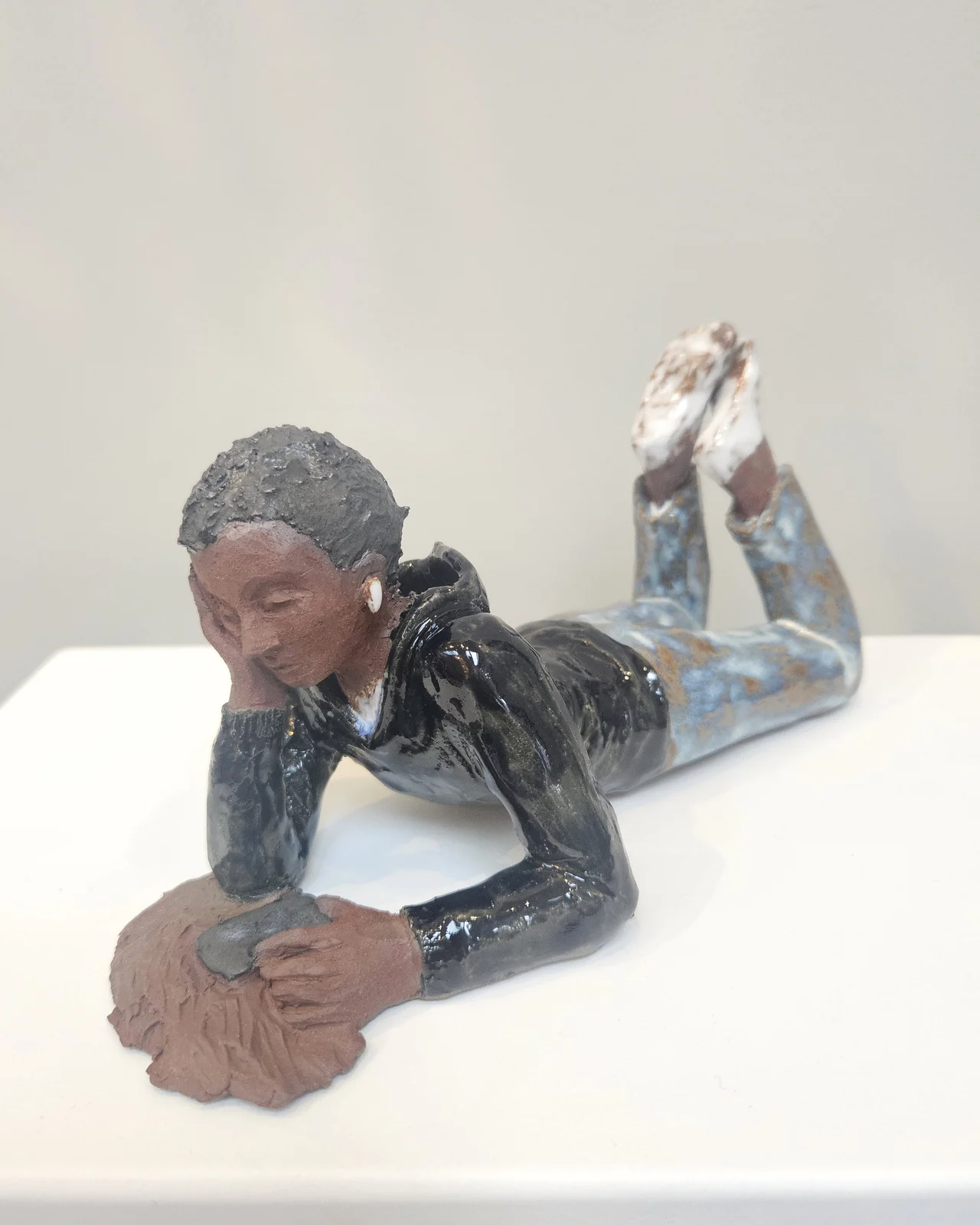 Skulptur Försjunken av Lergaraget Susanna Sjödin