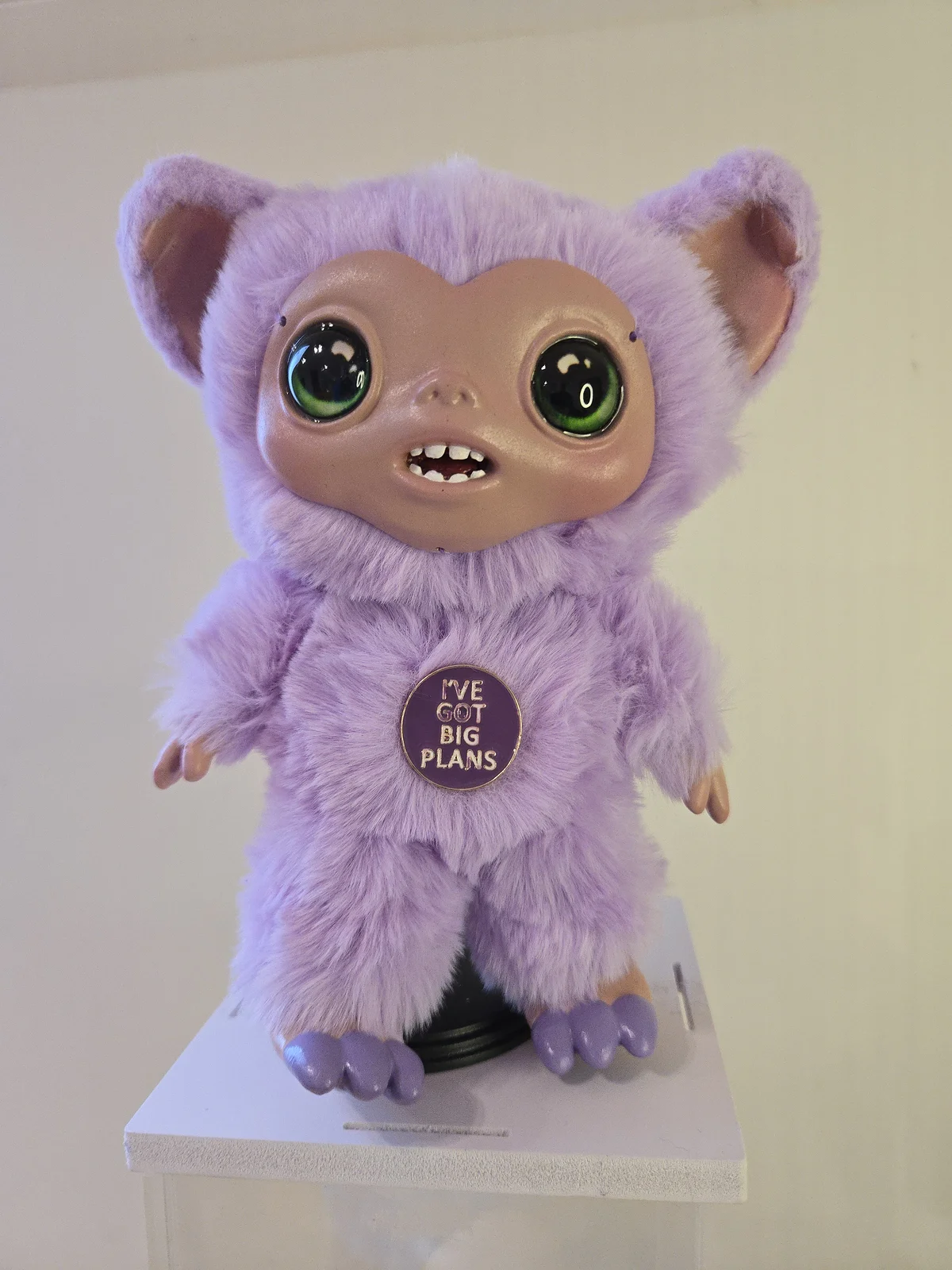 Lavander Glimmu.G limmu – konstnärlig art-toy och textil skulptur. av Lana BLINK