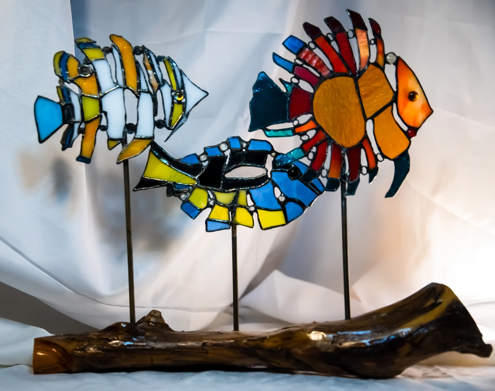 Fish on the way av Pernilla Delcomyn