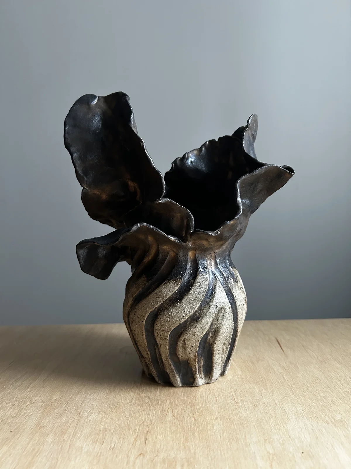 Skulptur Plamen av Beti Velkoska DDBC Keramik
