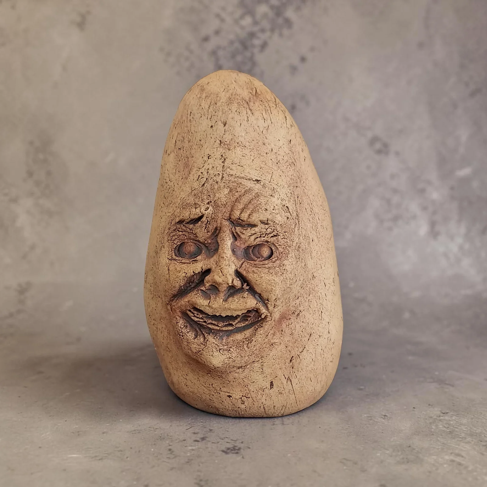 Skulptur Rötägg 7 av Åsa Hansson