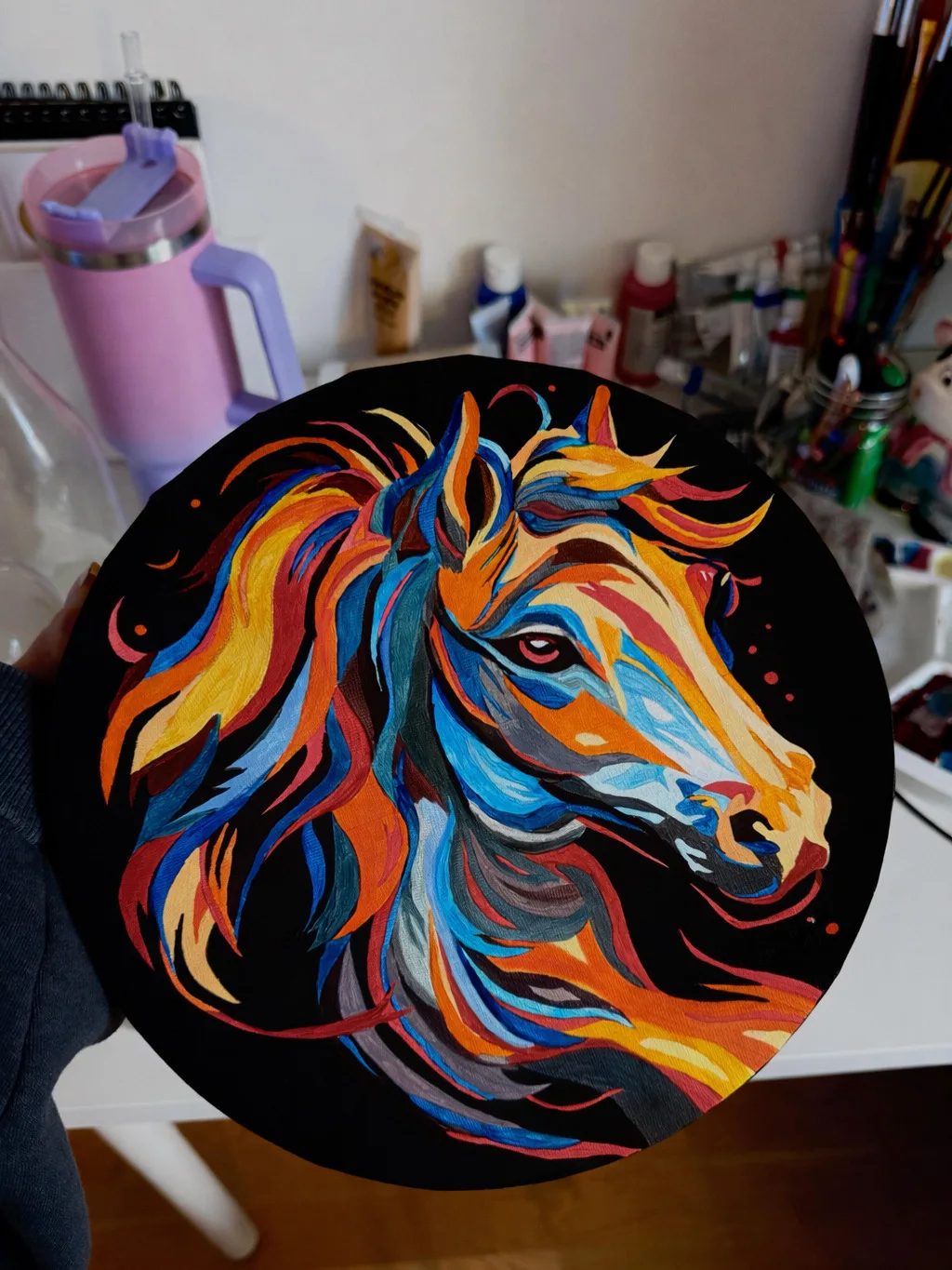 Akrylmålning Midnight Flame Stallion av Reihaneh Jamshidi