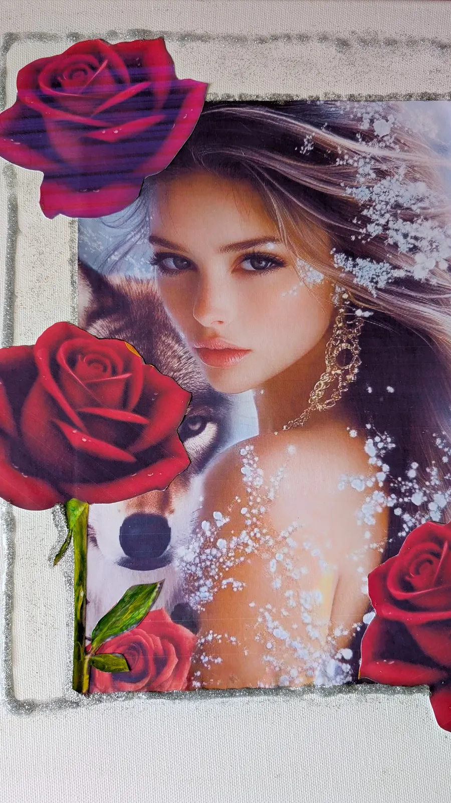 Kvinna med rosor av Anneli Andersson