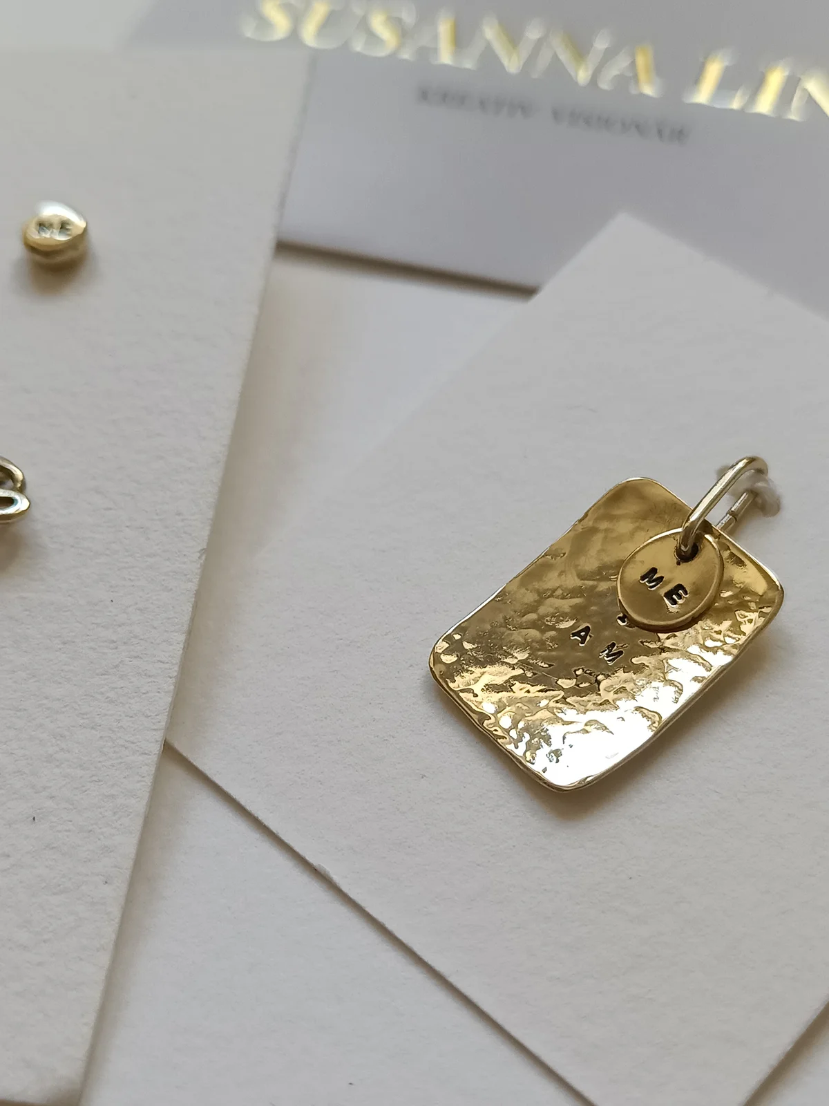 I AM ME halsband av Susanna Lind