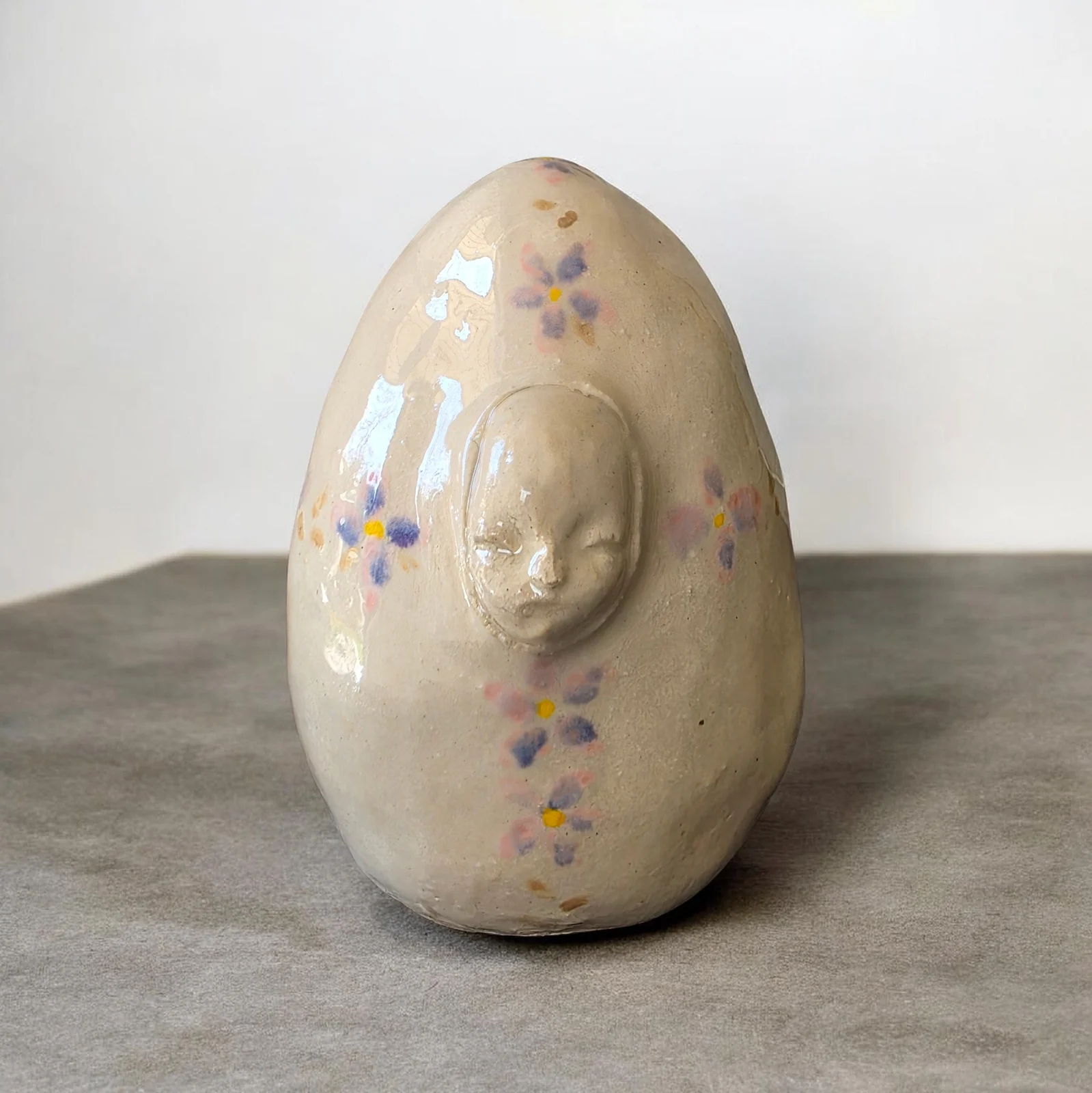 Skulptur Blomsterägg av Åsa Hansson