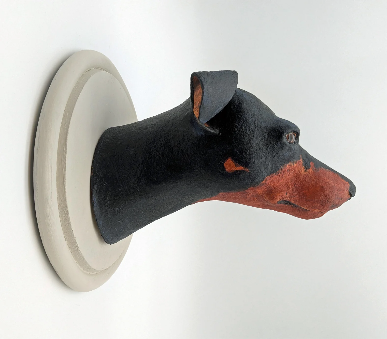 Skulptur Hund av Eva Alexanderson