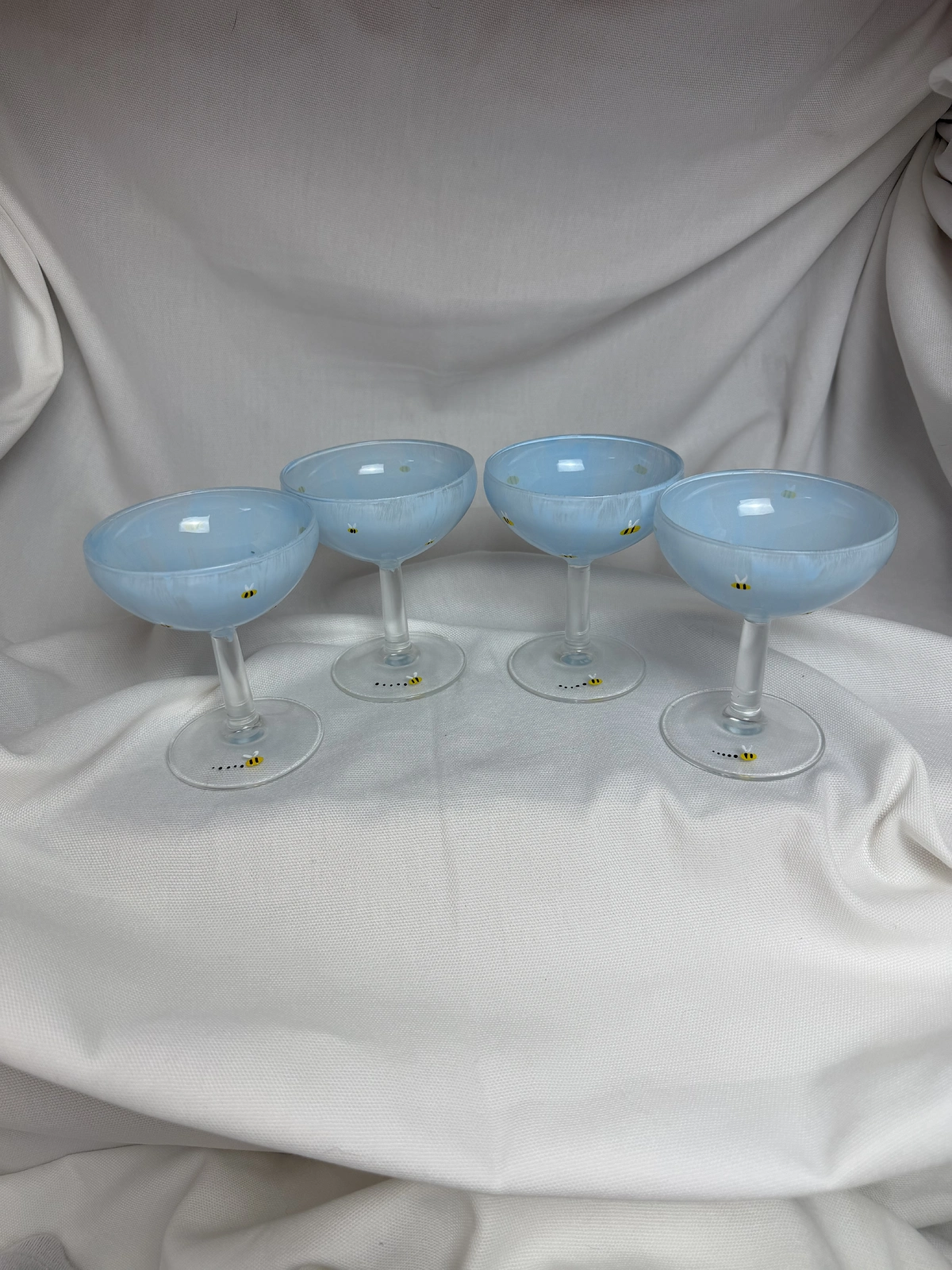 Champagneglas, Bumblebee av Tintin Eklund