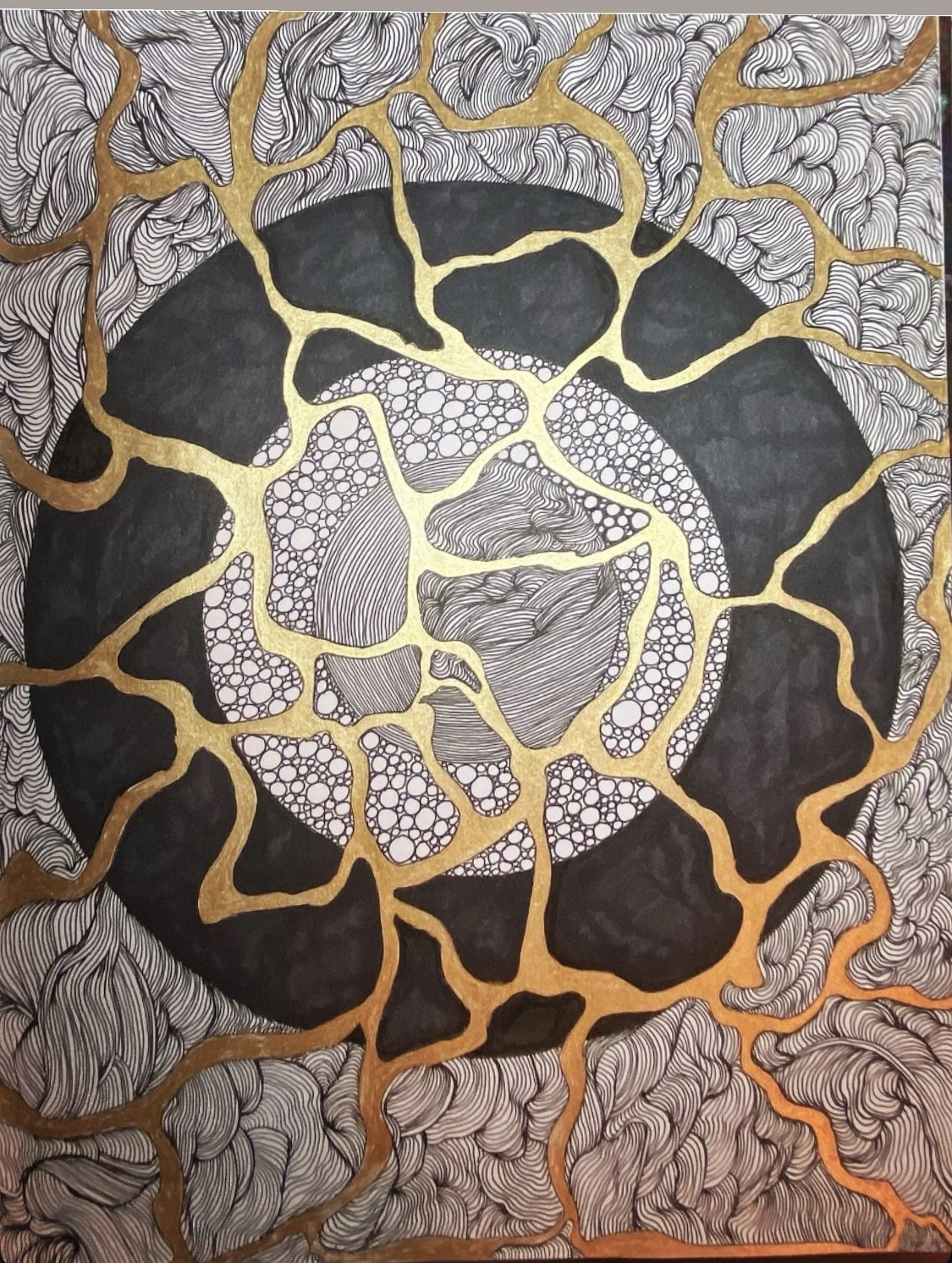 Rooted Light av Evangelia Mourratti