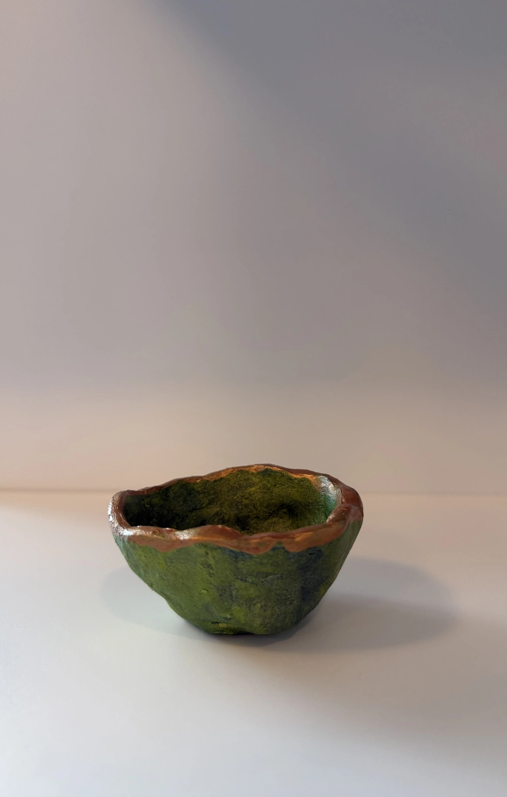 Akrylmålning Forest Relic  Ring Holder av Maria S