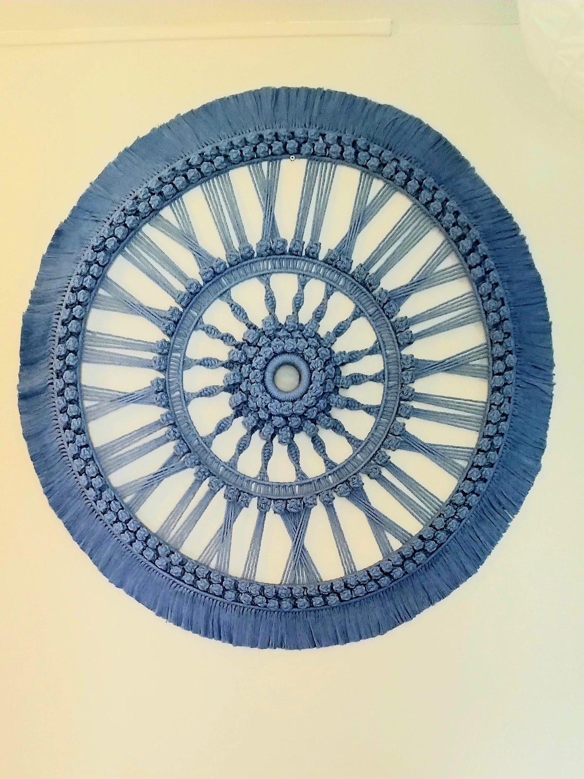 Blue Orbit av Erika Breiner
