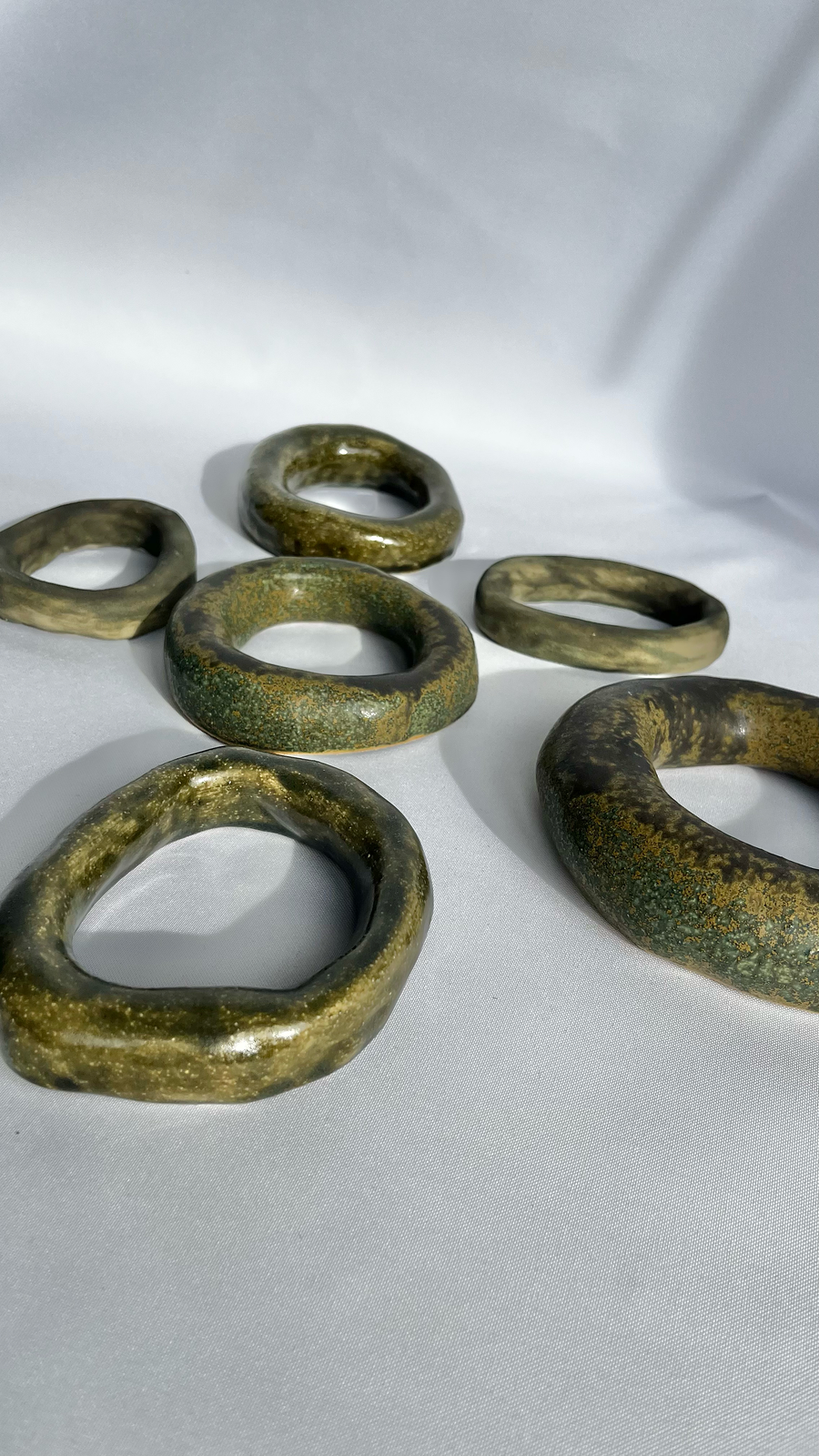 Skulptur Ringar av Jennie Tenow
