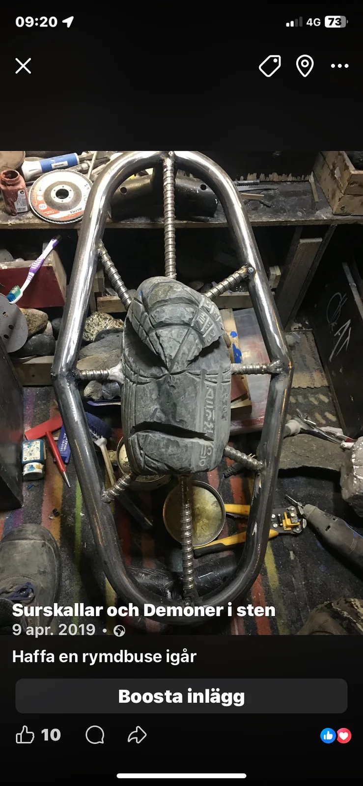 Skulptur Rymdbasen av Peter Olsson