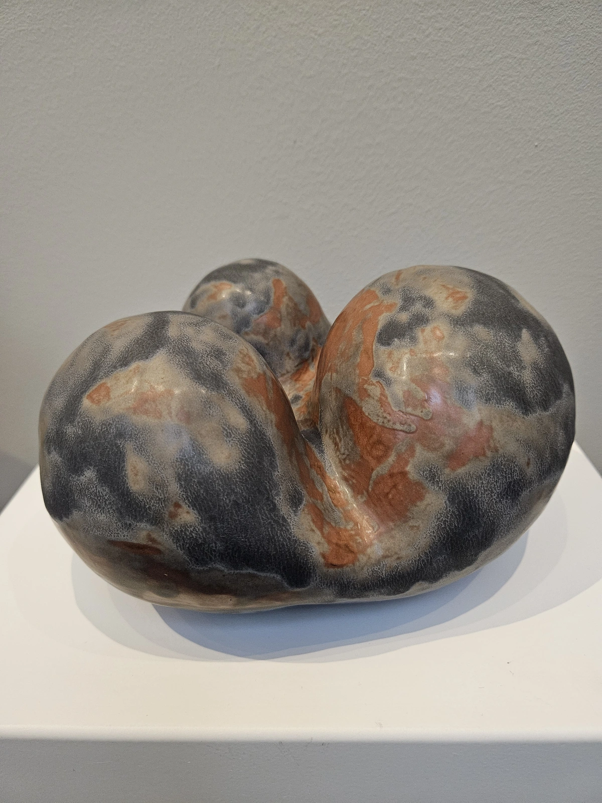 Skulptur Bumling av Lergaraget Susanna Sjödin