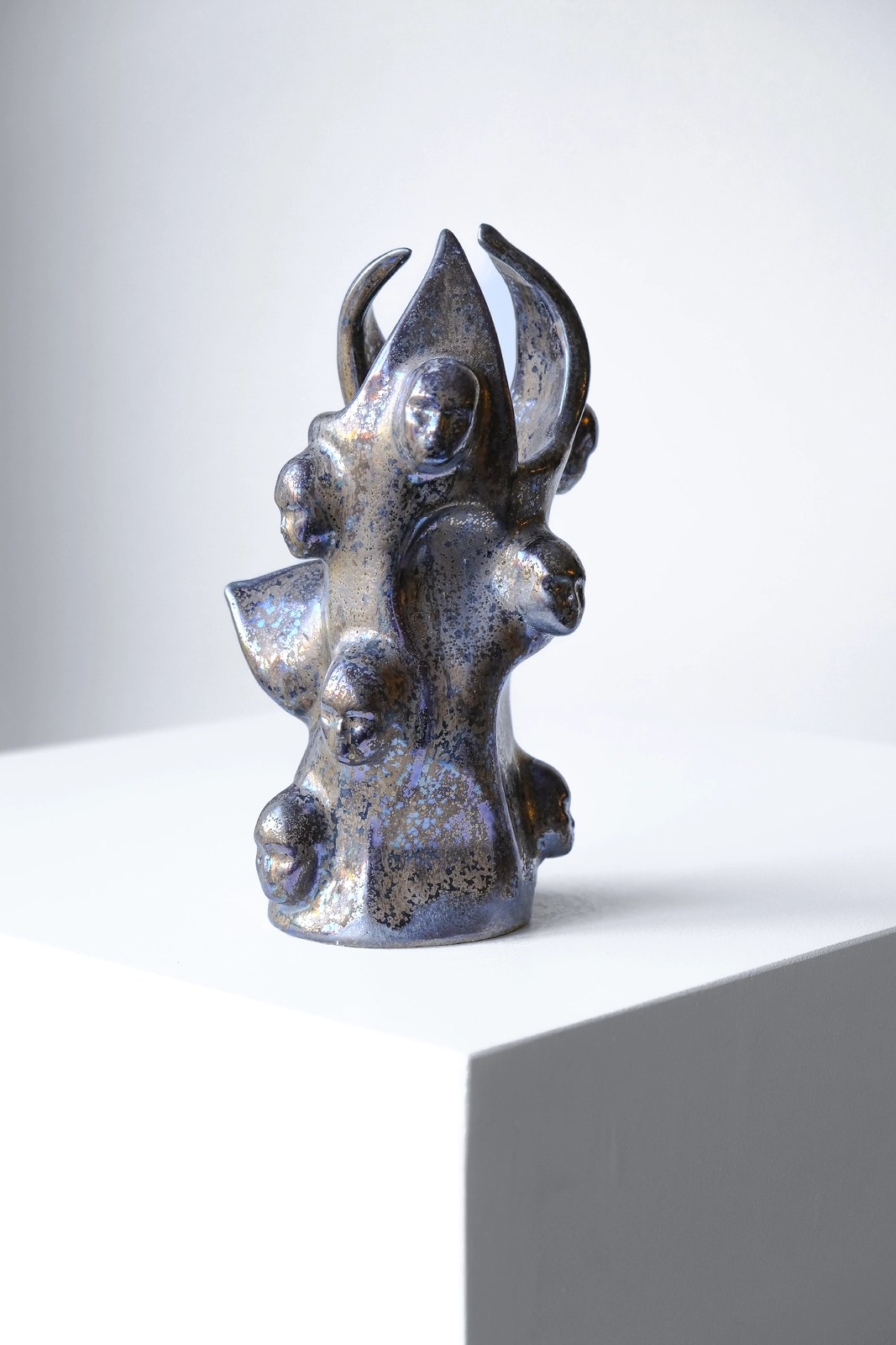 Skulptur Alurism av Rushe Berisha