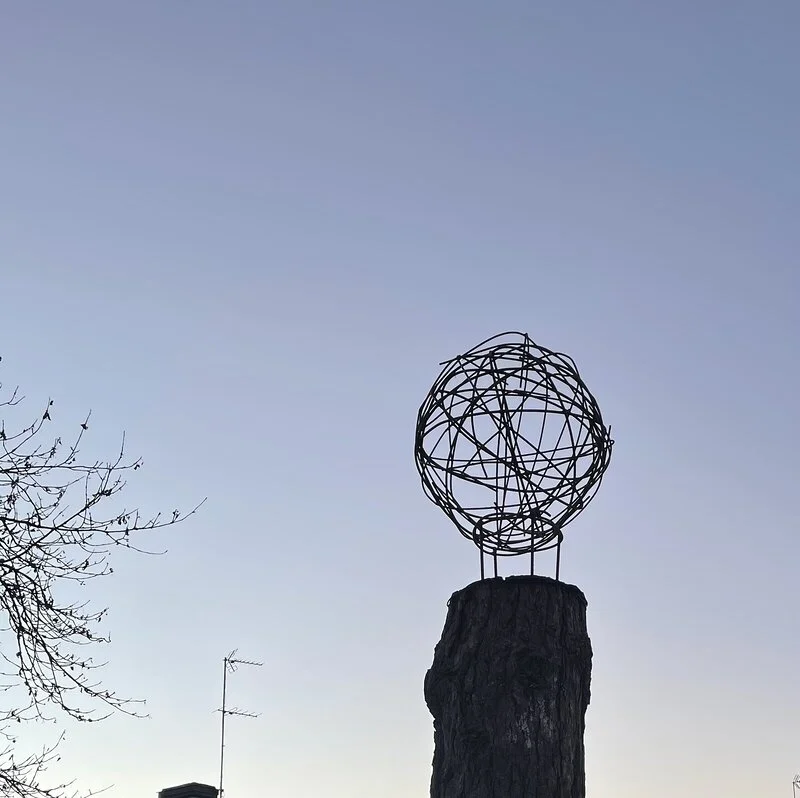 Skulptur I Sphere av Otto Carlander