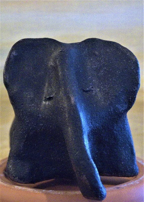 Skulptur "Vincent" - stoneware sculpture - (€480) - PO av Gerhard Hofman