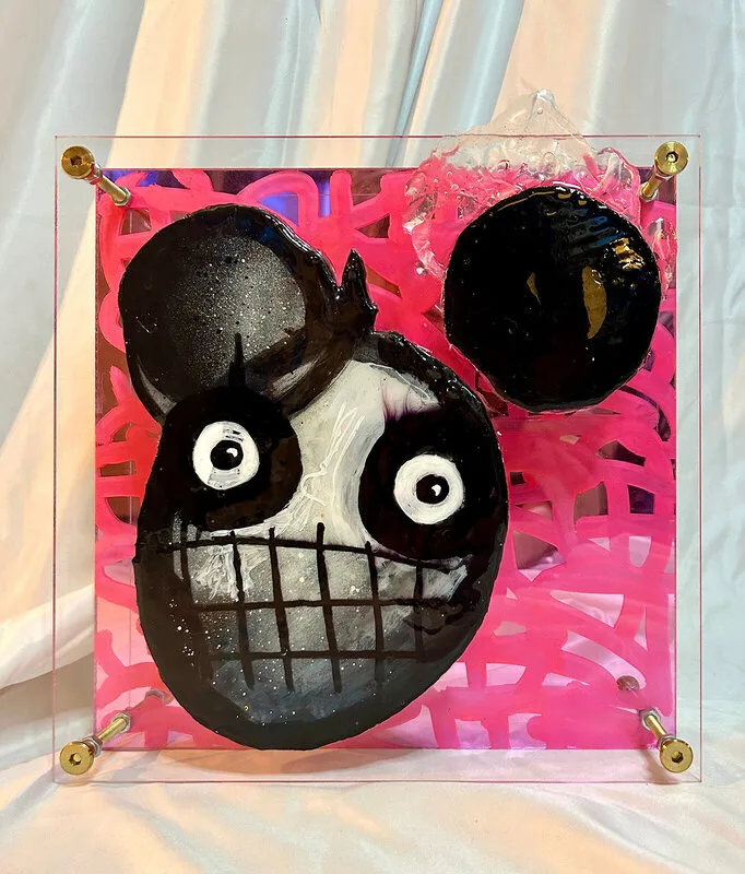 Skulptur MOUSE TRAP av Sara "OBSKYR" Källberg
