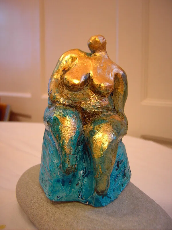 Skulptur av Mara Contardo