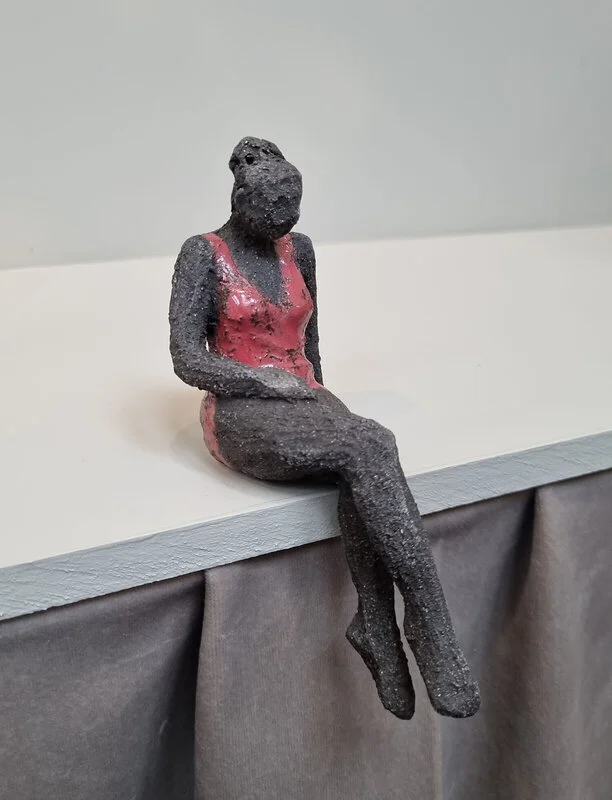 Skulptur På bryggan av Lergaraget Susanna Sjödin