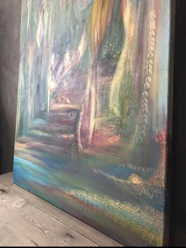 Gulddetaljer i "Garden world" av Livia Lokatt Larsson