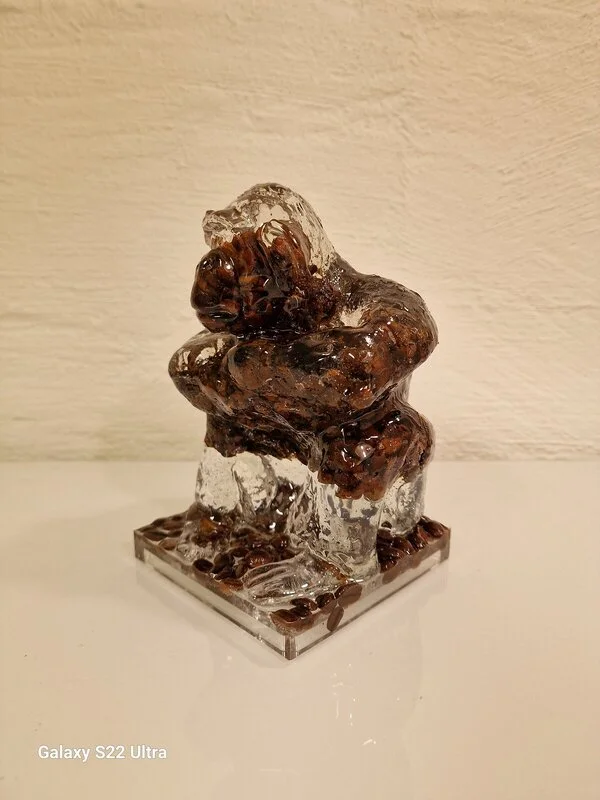 Skulptur Vägrar - Se mig av Jesper Wänberg