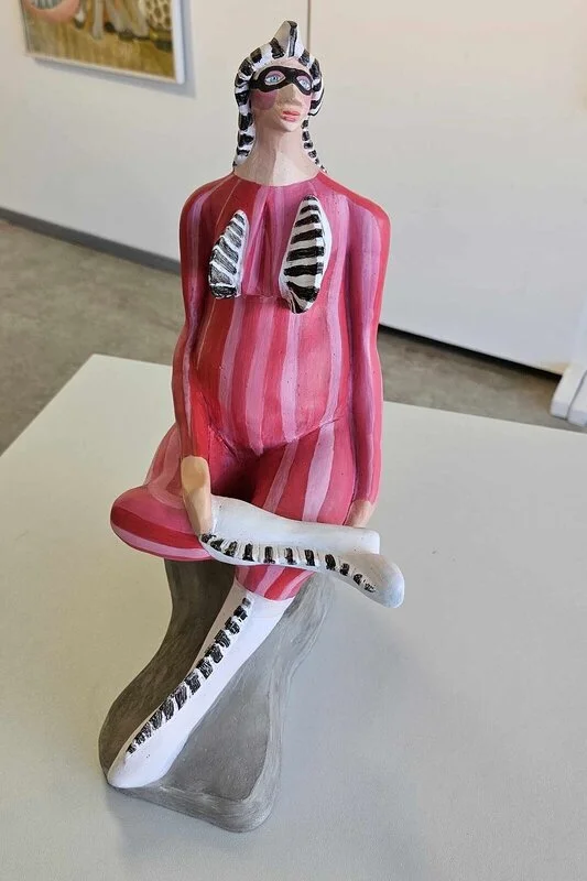 Skulptur Gömd bakom masken av Veroniqa Perzon