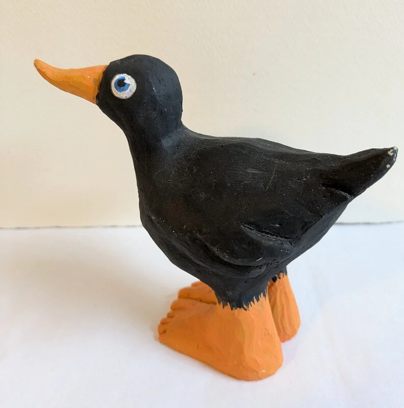 Skulptur Nyfiken av Ingrid Astbo