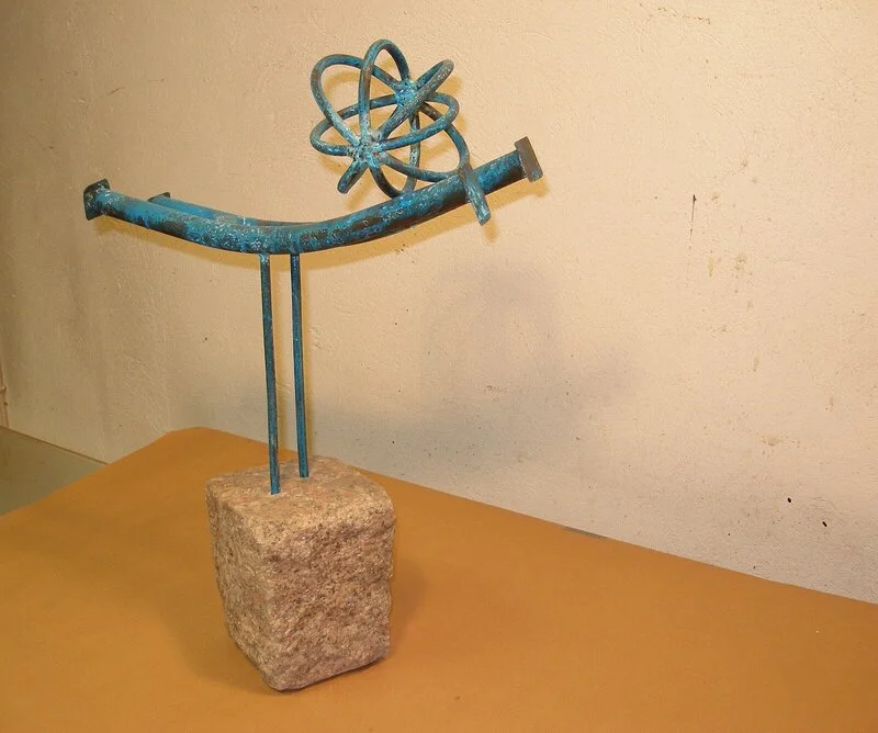 Skulptur Vågspel av Håkan Lissmark