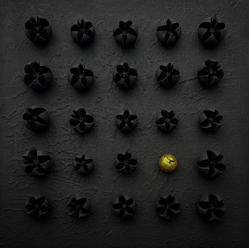 Same same but different II av Carmen Paas