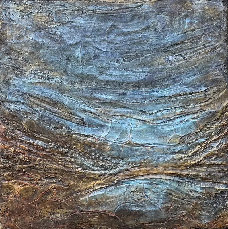 ECHOES BENEATH av Christina Davidsson
