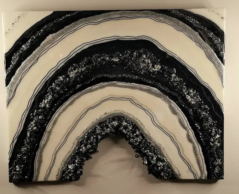 Strata - Noir Arc av Studio Strata